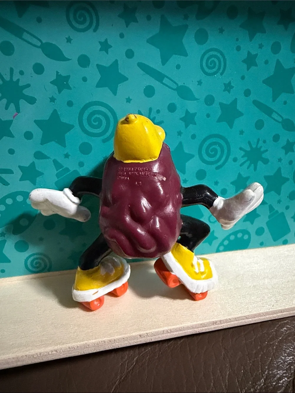 1988 calrab California Raisins Figure - Roller Skates